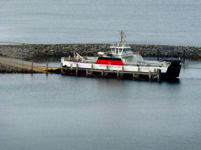 (422) CALMAC -  LOCH ALLAINN @ Isle of Eriskay