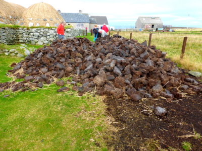 1886 - Blackhouse @ Gearrannan, Isle of Lewis - Peat Pile - Margaret