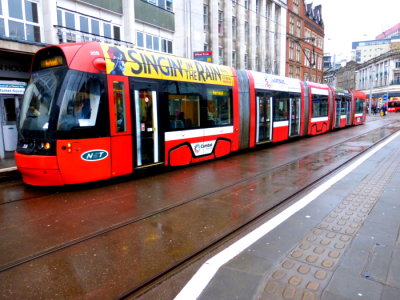 208 (2014) Bombardier Incentros AT6/5 @ Old Market Square