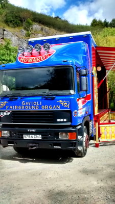 HOWARD BROS FUN FAIR (5) - (N784 CNC) - GAVIOLI @ Crich Tram Museum