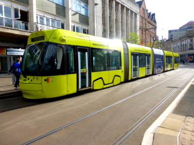 209 (2015) Bombardier Incentros AT6/5 @ Old Market Square
