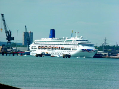ORIANA (1995) @ Southampton
