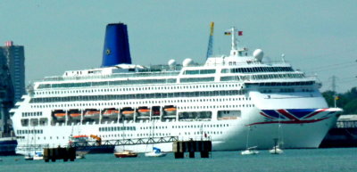 ORIANA (1995) @ Southampton