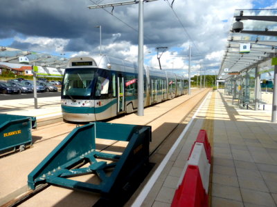 212 (2015) Bombardier Incentros AT6/5 @ Toton Lane Terminus