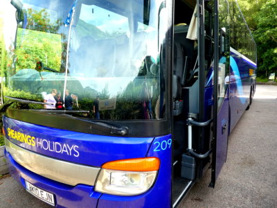 Shearings - 209 - (BK10 EJN) @ Glenfinnan, Scotland