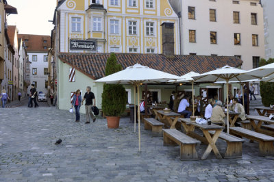 Historische Wurstkche Tavern