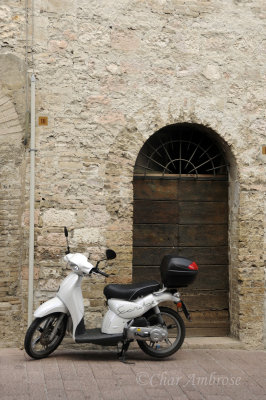 Simple Door in Assisi