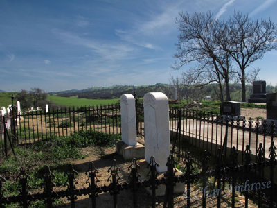 Hornitos Cemetery 6277s.jpg