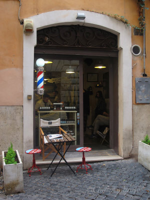Barber Shop in Monti