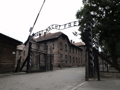 Auschwitz Concentration_camp