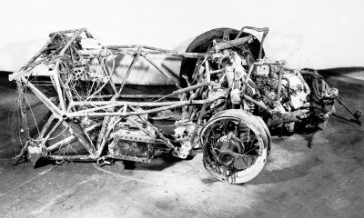 Le_Mans_1955_crashed_car_remains.jpg