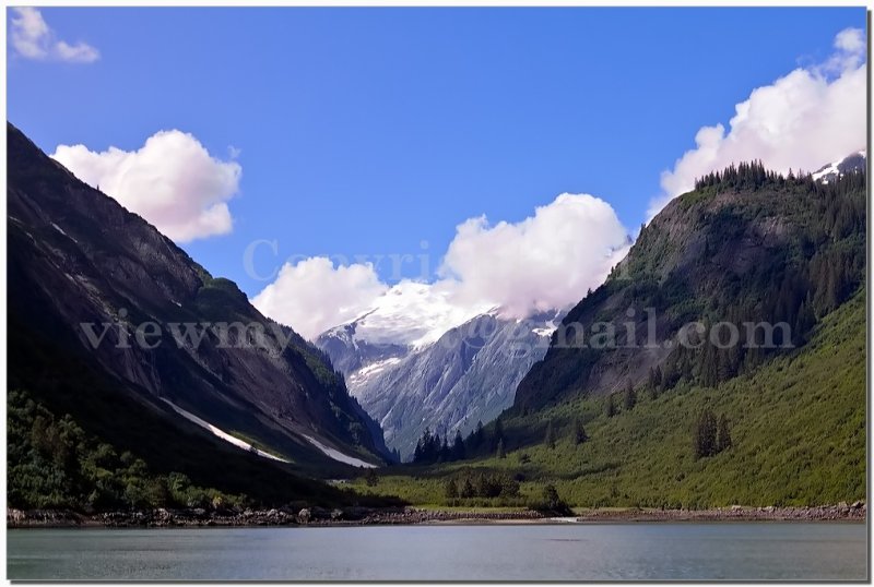 IMG_5634.jpg On the way to Tracy Arm