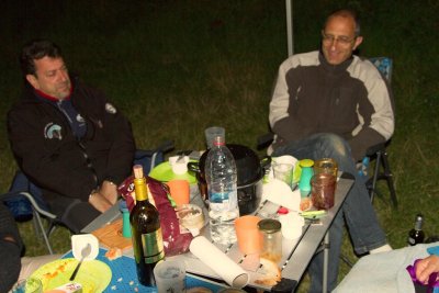 Mon cher, ne trouvez vous pas cet Eugénie 2008 perlé ?