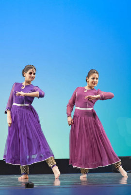 Usha Gupta Dance Entourage-0057.jpg