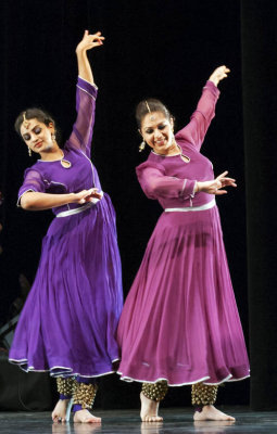Usha Gupta Dance Entourage-0061.jpg
