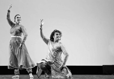 Usha Gupta Dance Entourage-0116.jpg