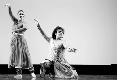 Usha Gupta Dance Entourage-0117.jpg