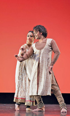 Usha Gupta Dance Entourage-0213.jpg