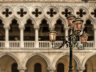 Lamp and Doges Palace