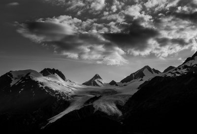 Glacier near Valdez, AK. CZ2A8597-2.jpg