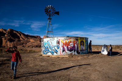 Most of the water tanks have graffiti. CZ2A5379.jpg