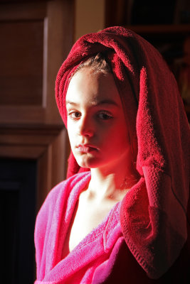 girl without earing