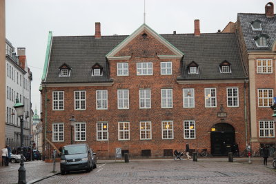 162_House