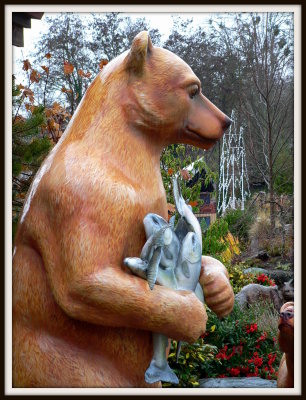 Taprock Bear with Salmon