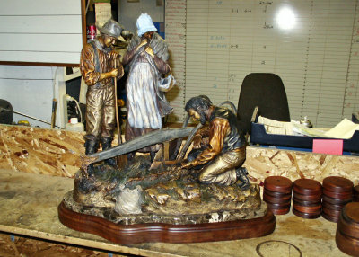 Manuel Bronze figures