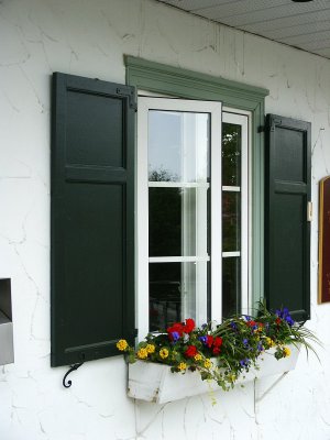 Tremblant window flower box display