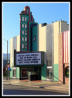 Artistic_Rogue Theater