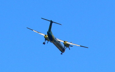 Commuter plane in landing pattern