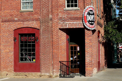Dons Bike Shop Closeup
