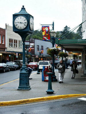 Juneau Early Morning Shoppers
