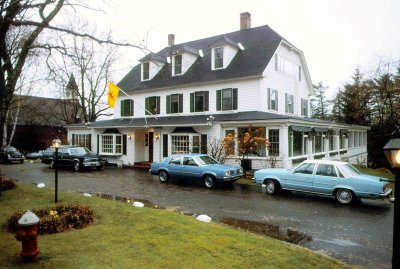 Scottish Lion Inn NH-iC.jpg