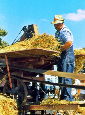 Kutztown Amish Hay Bailing