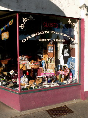 Oregon Outpost Est 1986