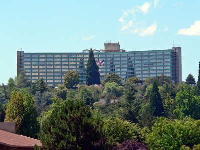 Rogue Valley Manor original building 2