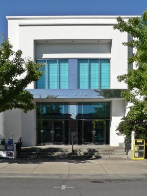 111 Fir Street - Mail Tribune main entrance