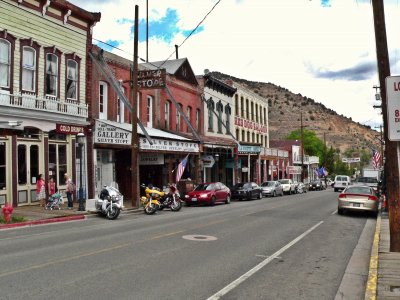 Main Street Virginia City looking north