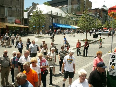 Montreal - summer crowds in the shopping area