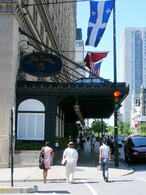 Montreal Ritz Carlton Hotel canope