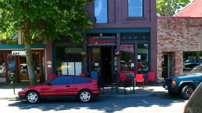 Bohemian Bar and Bistro on G