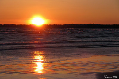 Coucher de soleil sur la magnifique plage de Sandbanks - Sunset on Ontario Lake
