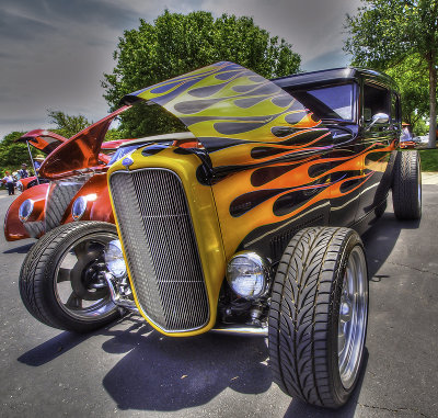 A Ford streetrod in HDR