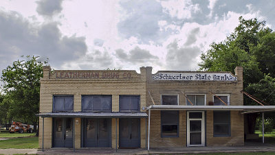 The Schwertner Bank and Drug Company have long closed. No word on the date of their demise.