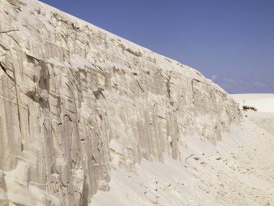 Sculptured sand