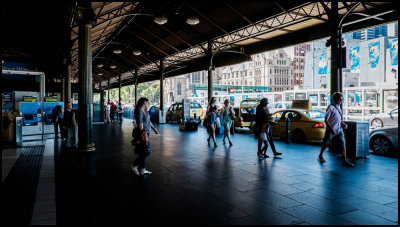 Walk Past, Flinders Street Station