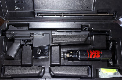 GUNS_1213