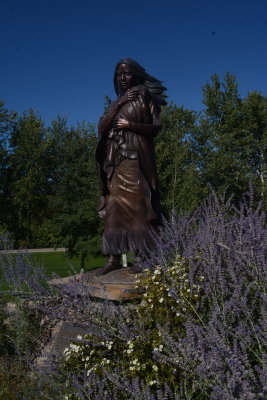 Sacajawea statue